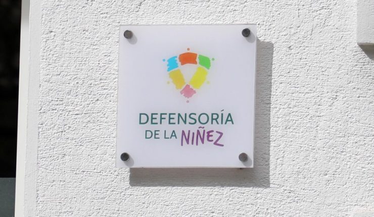 Defensoría de la Niñez condena dichos de Macaya por sentencia contra su padre: 