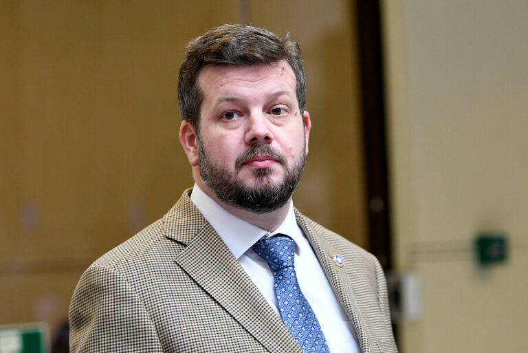 Apuntó a consumo de drogas: Madre de Franco Vargas abandonó sesión tras comentarios de Kaiser por Caso Putre