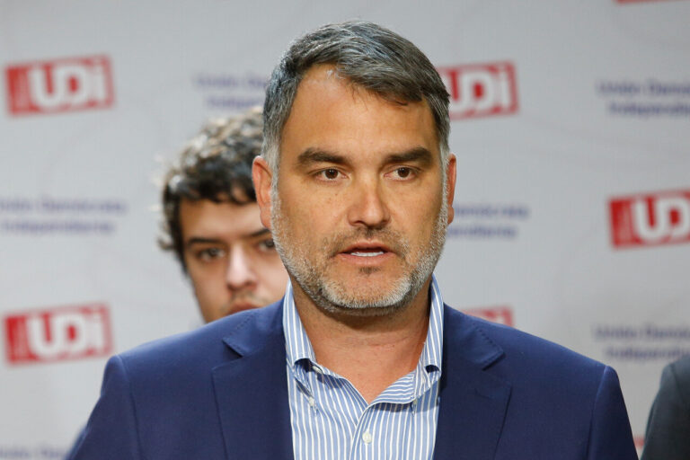 Javier Macaya habla por primera vez sobre la condena de su padre por abuso sexual: 