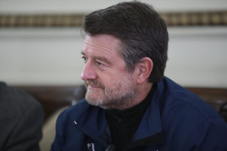Frente Amplio anuncia apoyo total a la candidatura de Claudio Orrego para la reelección en la Gobernación RM