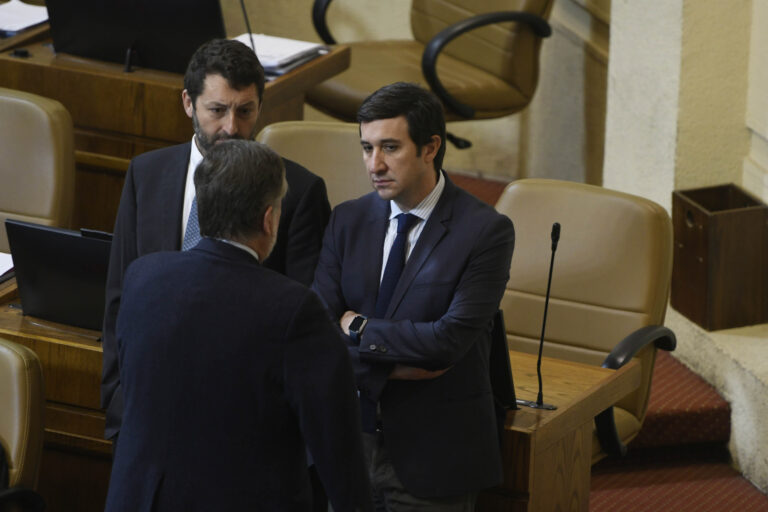 Guillermo Ramírez se perfila como presidente interino de UDI en reemplazo de Javier Macaya