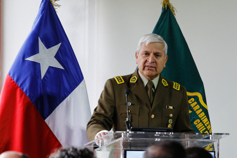 General Yáñez llama a tener 