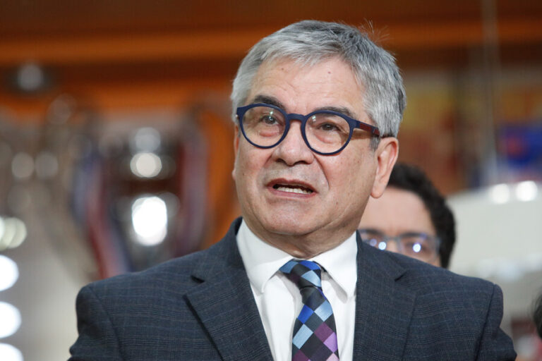 Marcel critica retraso en discusión sobre estabilización de precios de parafina: 