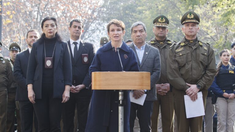 Ministra Tohá sale en defensa del Plan Calles Sin Violencia y asegura que homicidios en la RM se mantuvieron estables