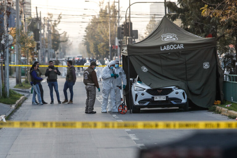 Nuevo homicidio en la Región Metropolitana: Mujer fue asesinada por desconocidos en el límite de San Joaquín y San Miguel