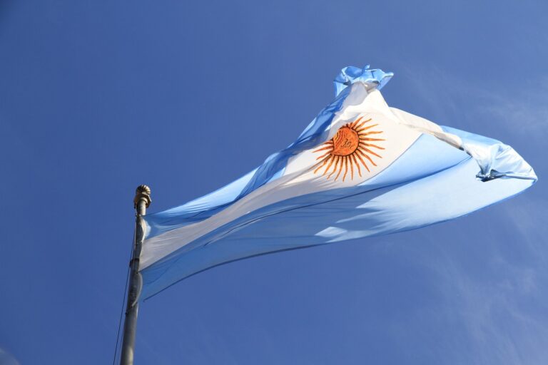 Argentina: Actividad económica se recupera en mayo tras 6 meses de contracción