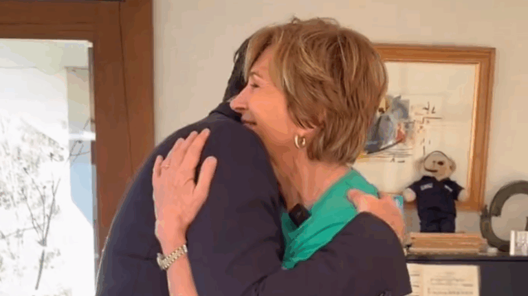 El sentido gesto de Evelyn Matthei a Republicanos: Recibió al general (r) Basaletti en su casa y respaldó su candidatura para la alcaldía de Maipú