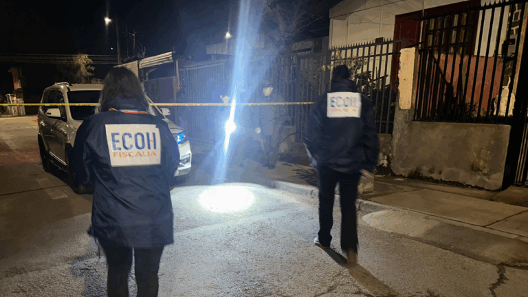 Adolescentes de 13, 16 y 17 años son asesinados durante balacera en sector residencial de Quilicura