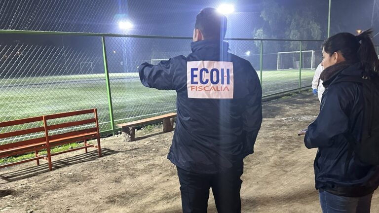 Sujeto fue asesinado mientras jugaba en una cancha de fútbol en Pedro Aguirre Cerda