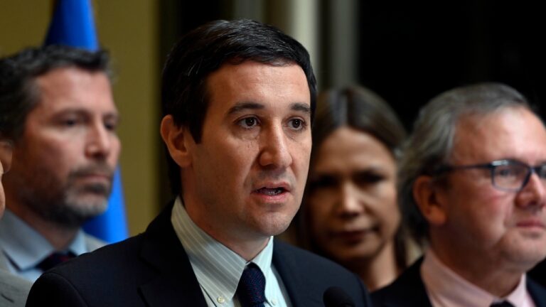 “El sistema de reparto es un cáncer”: Nuevo presidente de la UDI raya la cancha sobre reforma previsional