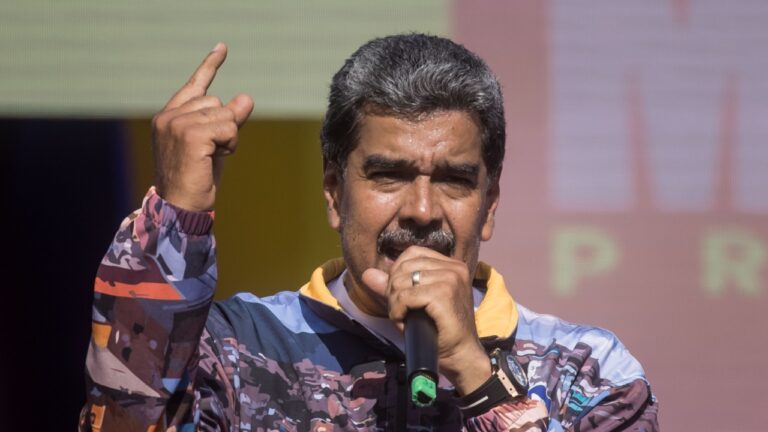 Maduro asegura ser el primero de “muchos presidentes chavistas” de Venezuela del siglo XXI