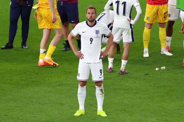El lamento de Harry Kane tras perder su segunda final consecutiva de la Eurocopa: 