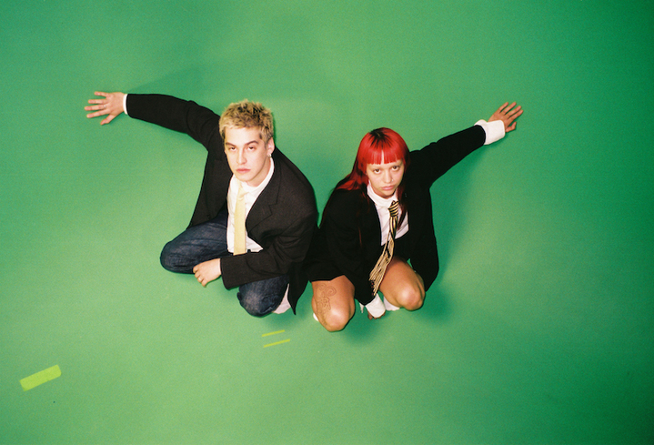 Francisco Victoria lanza 