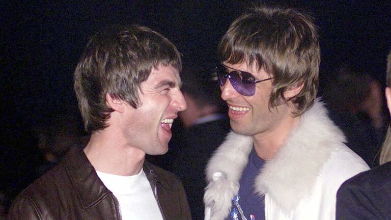 ¿Vuelve Oasis? Liam y Noel Gallagher avivan rumores sobre posible reencuentro con misteriosa publicación