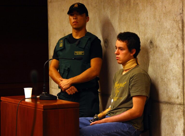 Luciano Pitronello: El prontuario policial del colocador de bombas que terminó con sus manos amputadas y operando grúas