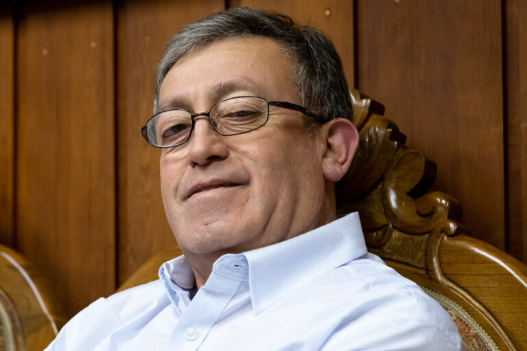 Partido Socialista suspende militancia del excalcalde de Puerto Montt tras destitución por notable abandono de deberes