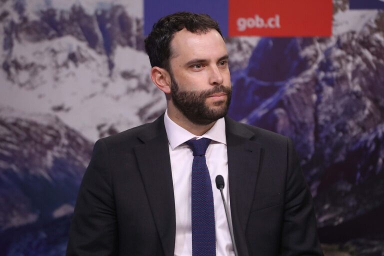 Subsecretario de Defensa y crisis migratoria: 