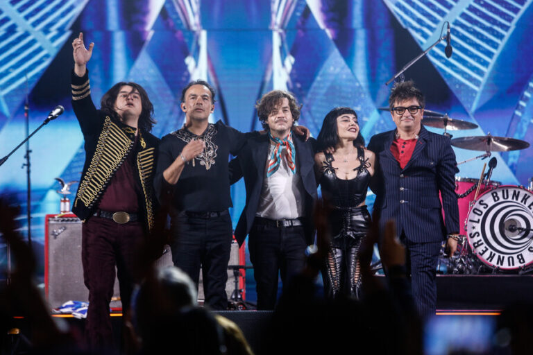 Coronando su regreso a la escena nacional a lo grande: Los Bunkers grabarán su primer MTV Unplugged