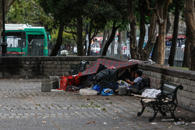 Gobierno activa Código Azul en la Región Metropolitana y Región de O'Higgins: ¿Qué implica la medida?