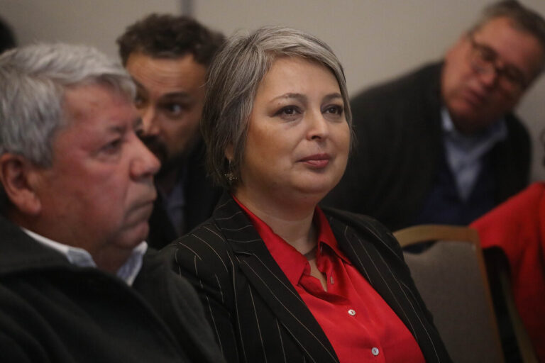 Ministra Jeannette Jara dice que hay “autoritarismo” en decisión de Venezuela de expulsar a diplomáticos chilenos