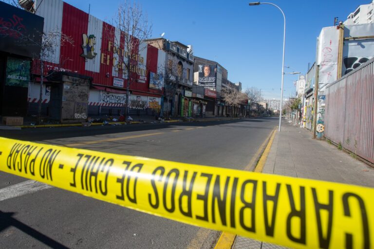 Vuelco en caso carabinero muerto en Teatro Caupolicán: Trabajaba como guardia privado y otro policía fue detenido por ejecutar disparos en la zona