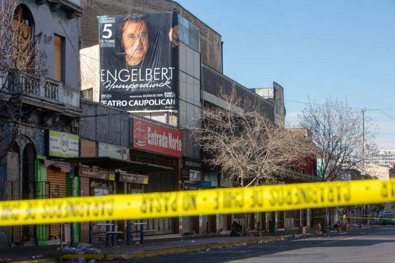 Fiscalía confirma que detenido por muerte de carabinero en Teatro Caupolicán entregó arma diferente a la que usó