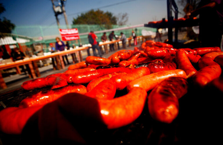 Chillán pone toda la carne a la parrilla para celebrar el 