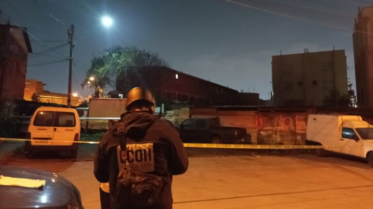 Mujer es asesinada de un disparo en la cabeza mientras regresaba a su domicilio en el 