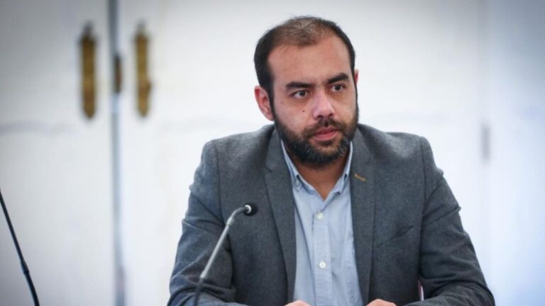 Remueven a Juan Pablo Leonelli de la Comisión para la Paz tras ser detenido por fraude al fisco en el Caso Convenios