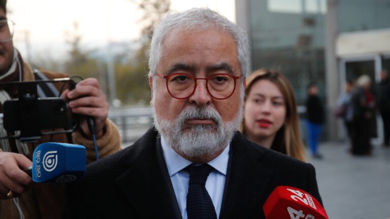 Destacado diario económico aborda caso Hermosilla y afirma que puede 