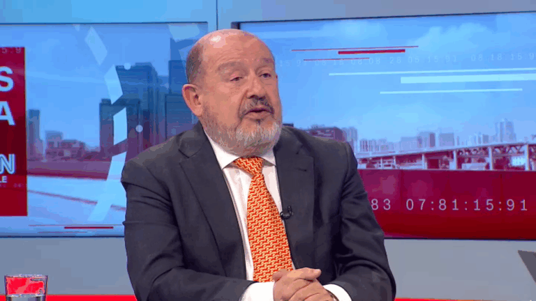 Exministro Solis: 