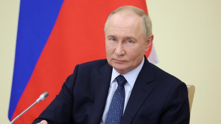 Pese a tener orden de arresto: México invita a Putin a la investidura de Claudia Sheinbaum