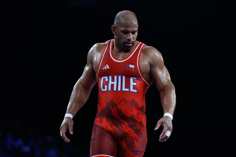 Yasmani Acosta asegura medalla en los Juegos Olímpicos de París 2024