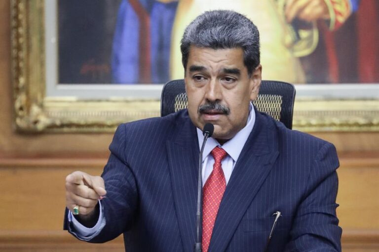 Maduro denuncia amenazas y discriminación a migrantes venezolanos en Chile, Perú y Ecuador: 