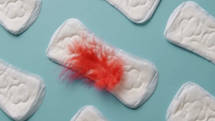 ¿Por qué se habla poco de la menstruación en el entorno laboral?