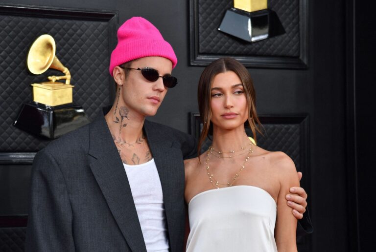 Justin Bieber y su esposa Hailey Bieber dieron la bienvenida a su primer hijo