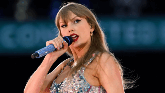 Taylor Swift contra la IA: La artista busca proteger su voz e imagen con registro de marca