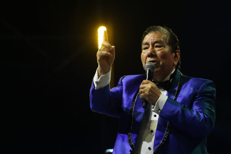 Desmienten la muerte del vocalista de La Sonora de Tommy Rey: 