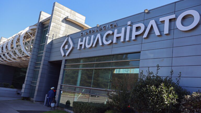 Se preparan para el cierre: Siderúrgica Huachipato apaga su alto horno tras 74 años en funcionamiento