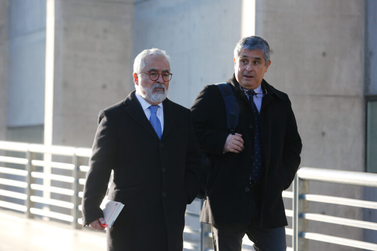 Juan Pablo Hermosilla advierte que en diez días más liberará chats de su hermano con fiscales