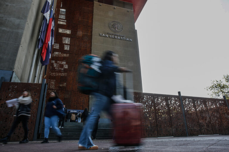 Contraloría oficia a la Superintendencia de Educación por traspasos de recursos públicos la Universidad San Sebastián