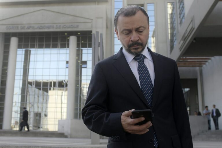 Fiscal Palma explica por qué entregó un celular reseteado al Ministerio Público: Era una 