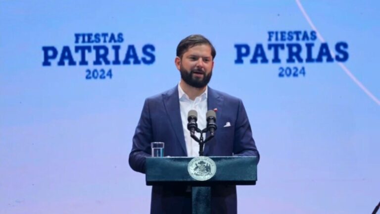 Presidente Boric inaugura las Fiestas Patrias y llama a la responsabilidad: “Celebrar también significa cuidarnos y protegernos”