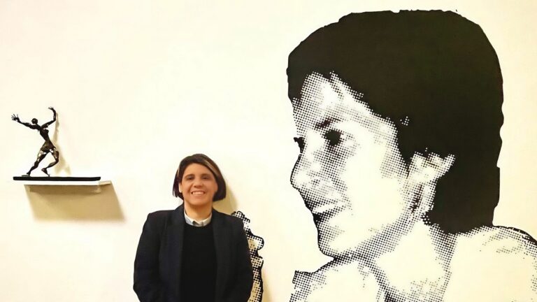 “Vivió su lesbianismo sin tapujos”: La historia de Mónica Briones, artista lesbiana asesinada en dictadura