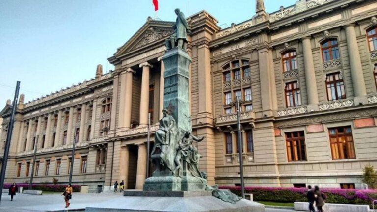 Serhafen acusa a Blue Express y exige millonaria indemnización