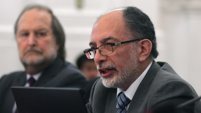 Crisis en la Corte Suprema: Sergio Muñoz se ausentará por tres semanas en medio de cuestionamientos al Poder Judicial