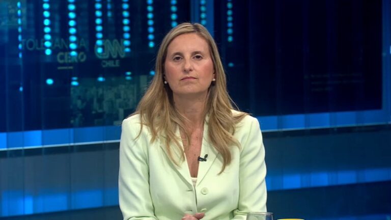 Paula Escobar: 