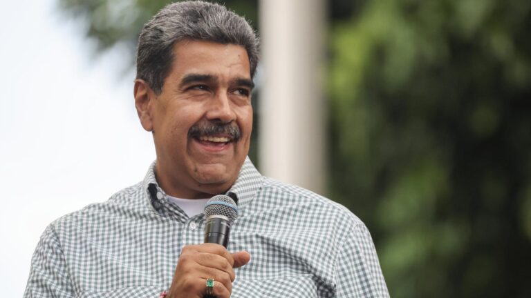 Argentina: Justicia ordena detención de Nicolás Maduro y solicita captura internacional a la Interpol