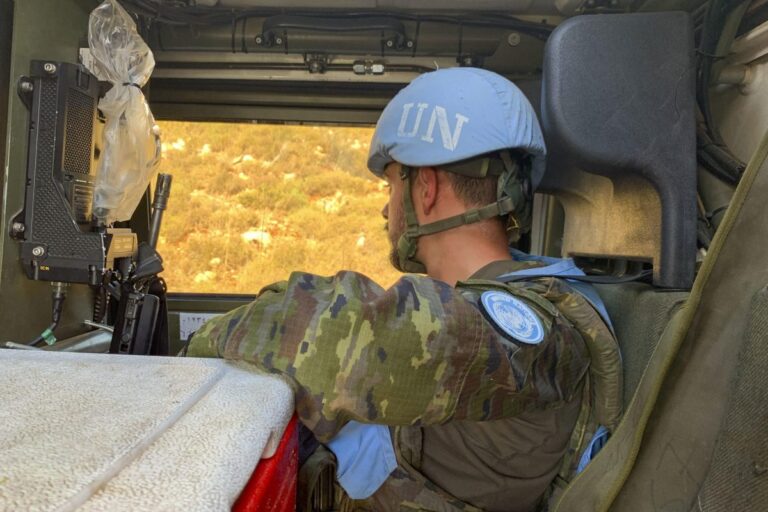Gobierno condena ataques de Israel contra fuerzas de paz de la ONU en el Líbano y destaca presencia de oficiales chilenos