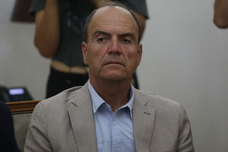 Dardos dentro de RN: Monckeberg asegura que acusación constitucional de diputados RN contra Boric fue 
